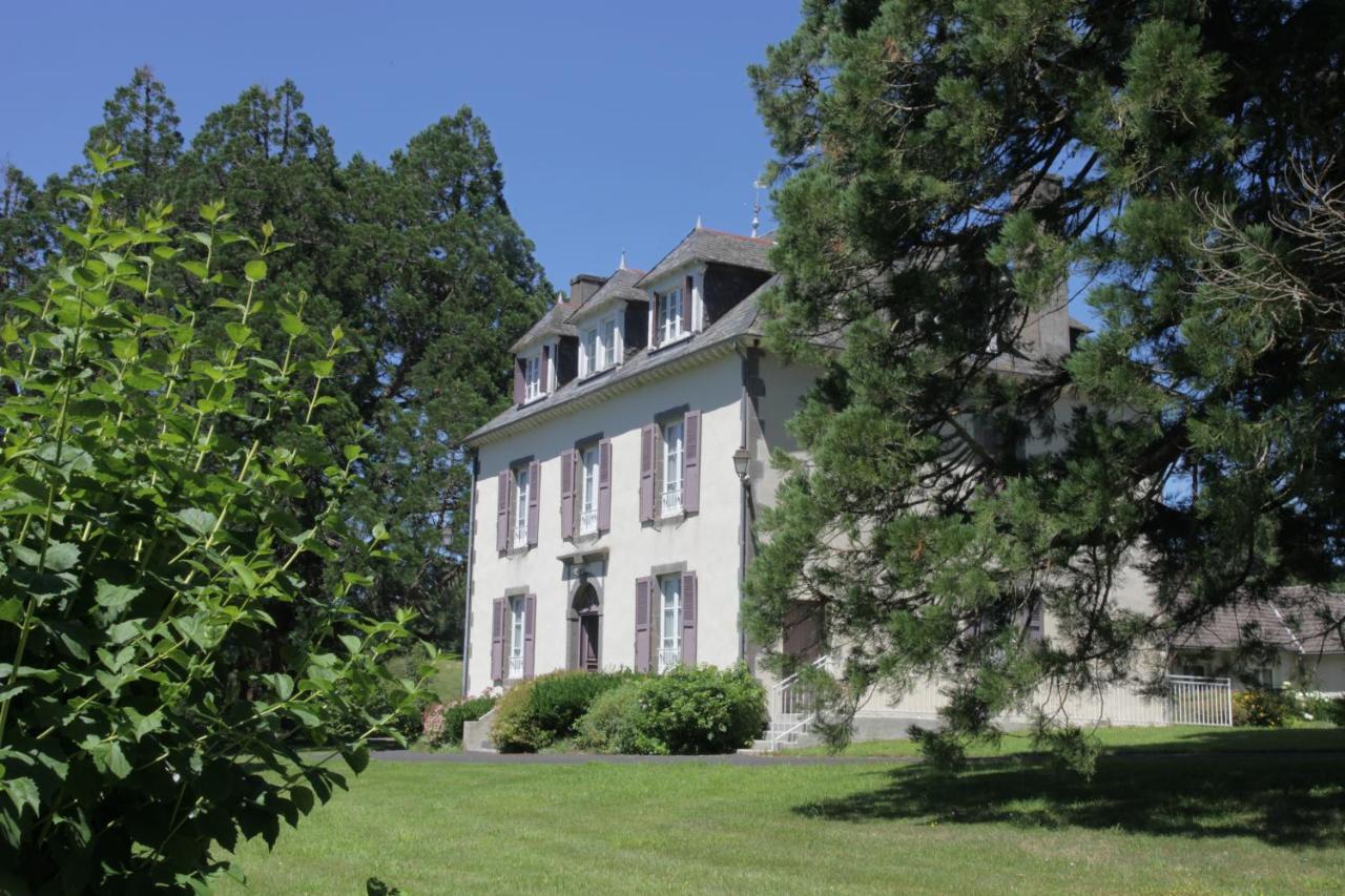 Hostellerie La Bruyere Chalvignac Exterior foto