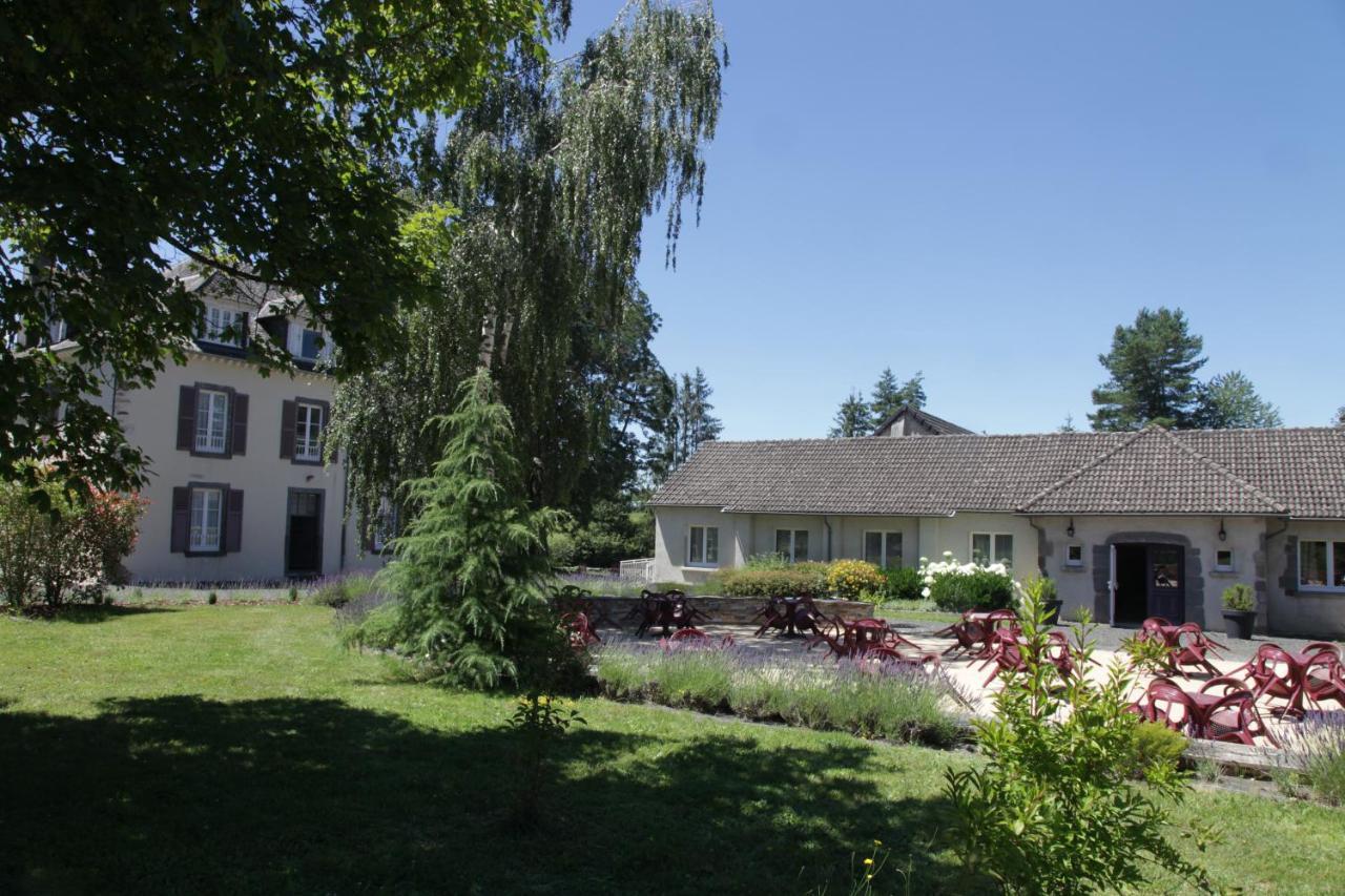 Hostellerie La Bruyere Chalvignac Exterior foto